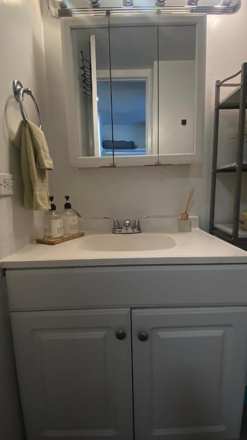 Lewers Studio Apartment *